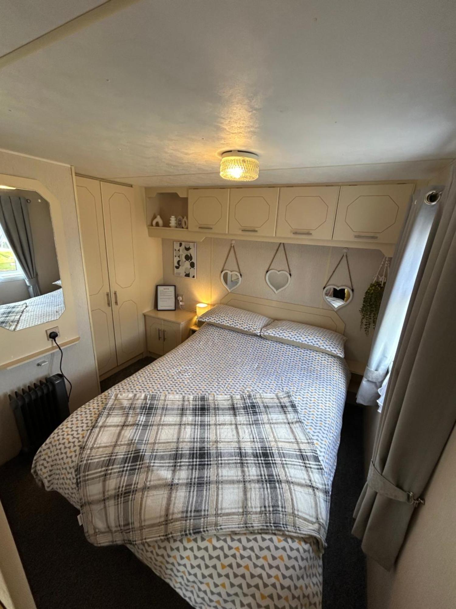 Baileys Caravan Sealands - Dog Friendly Ingoldmells Exterior foto