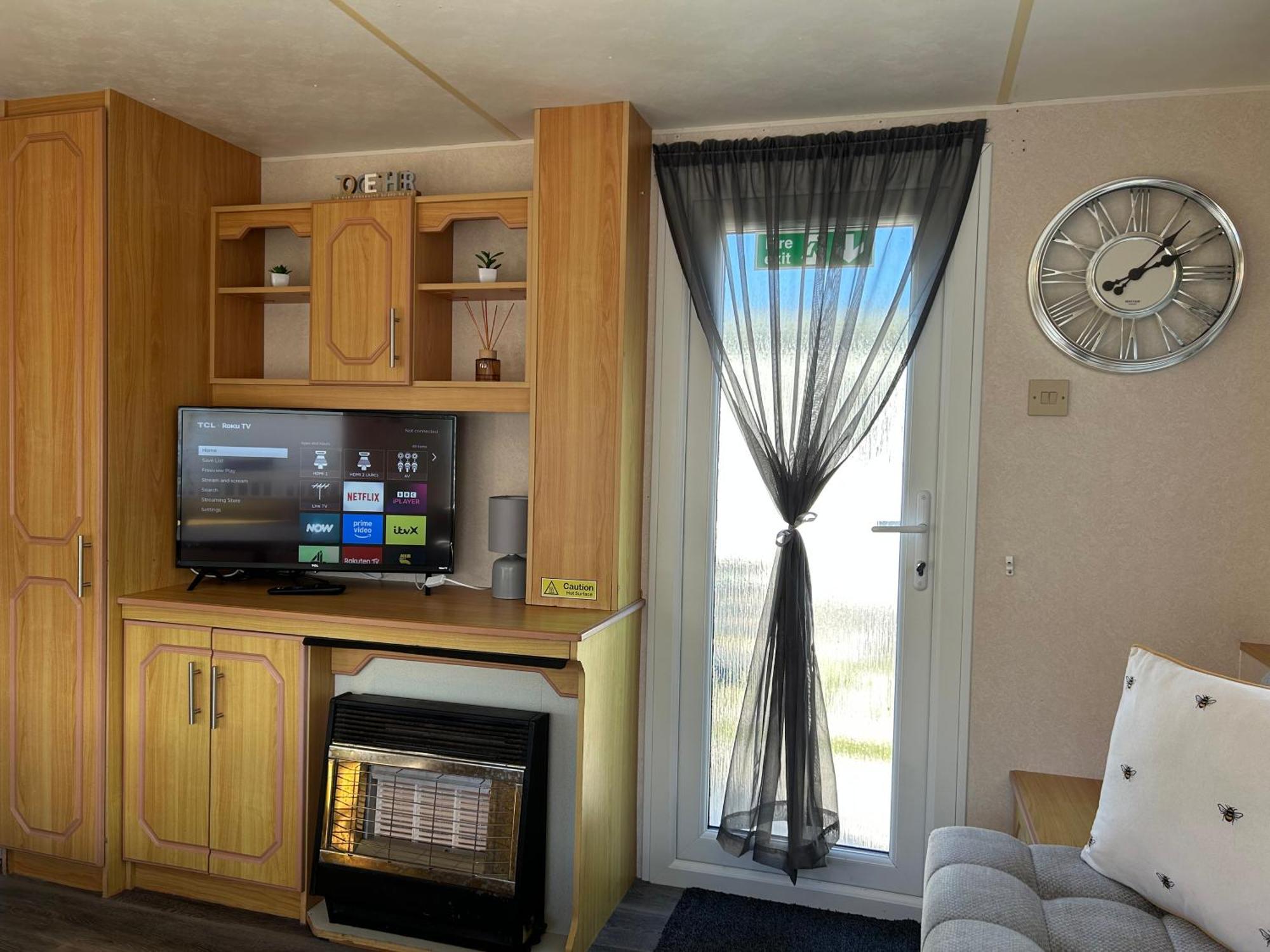 Baileys Caravan Sealands - Dog Friendly Ingoldmells Exterior foto