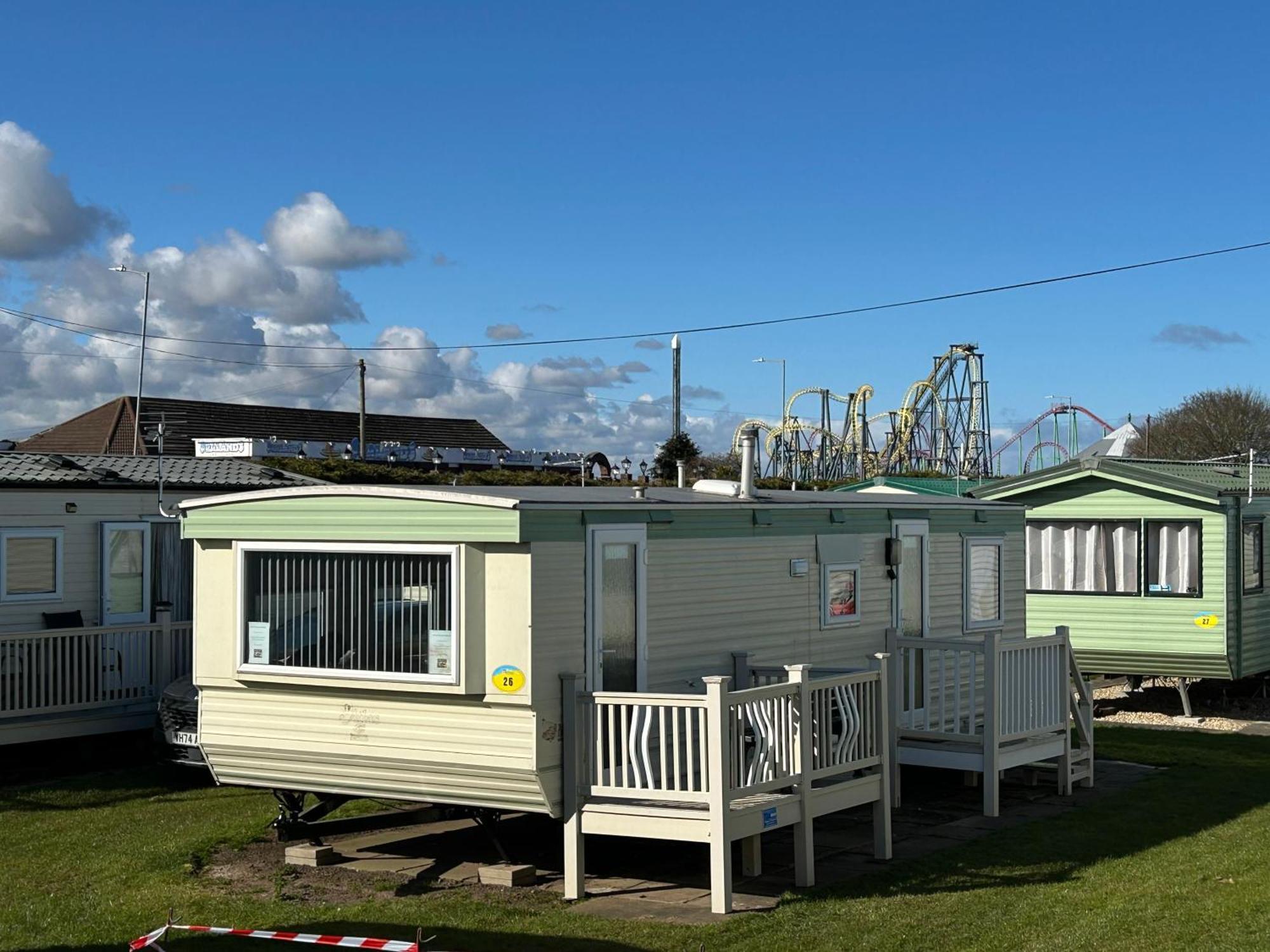 Baileys Caravan Sealands - Dog Friendly Ingoldmells Exterior foto